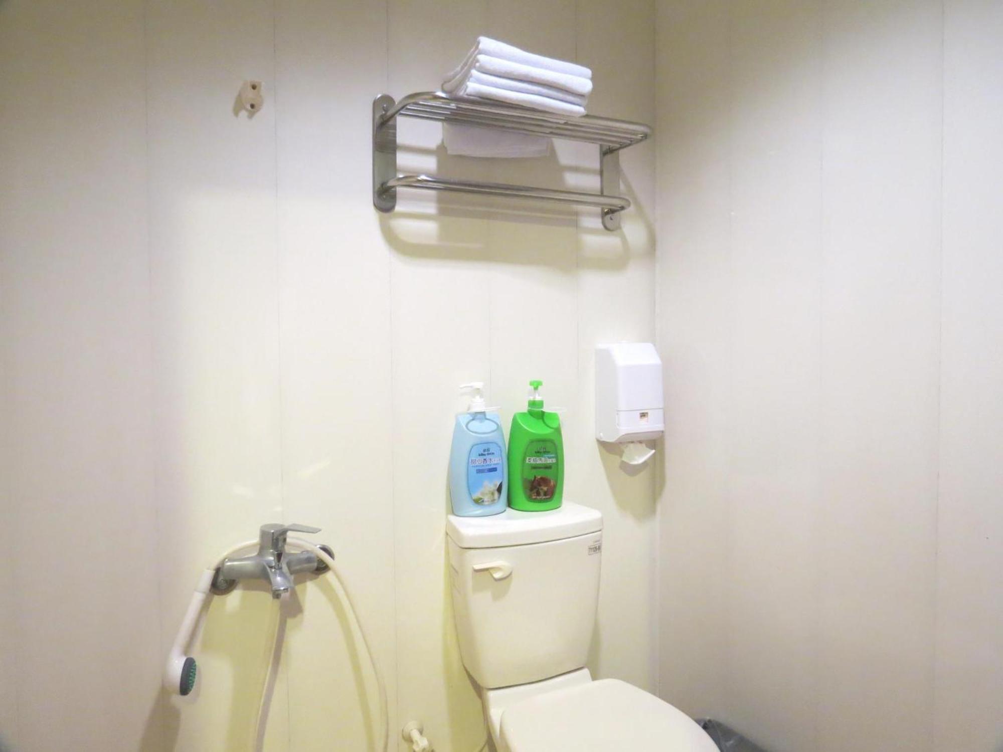 Smile Baby Hotel Луодонг Екстериор снимка
